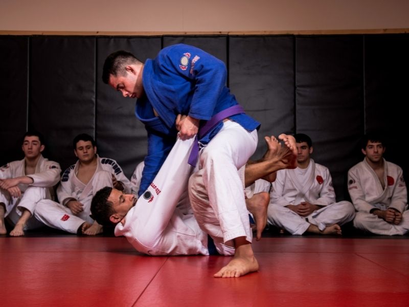 What A Typical Brazilian Jiu-Jitsu Training Session Looks Like